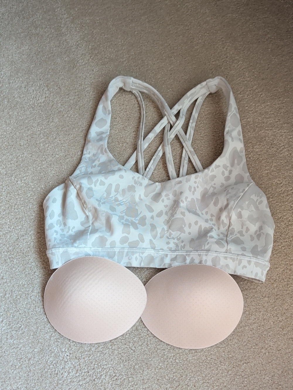 Lululemon Size 4 Strappy Sports Bra